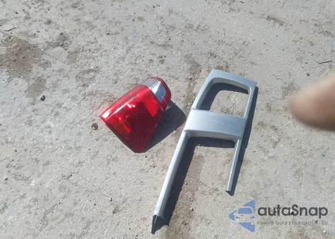 2002 BMW 3 Series 325I from USA, damaged, VIN WBAET374X2NJ21581